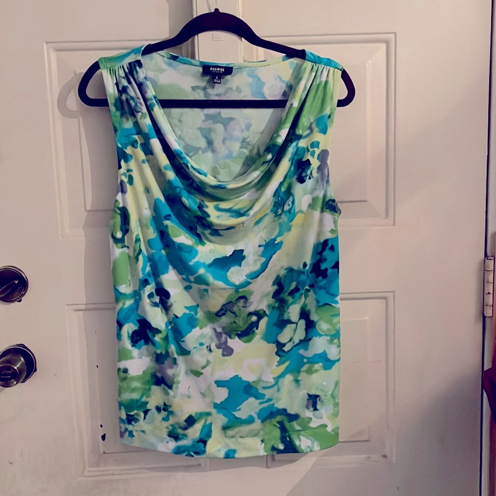 Sleeveless blouse